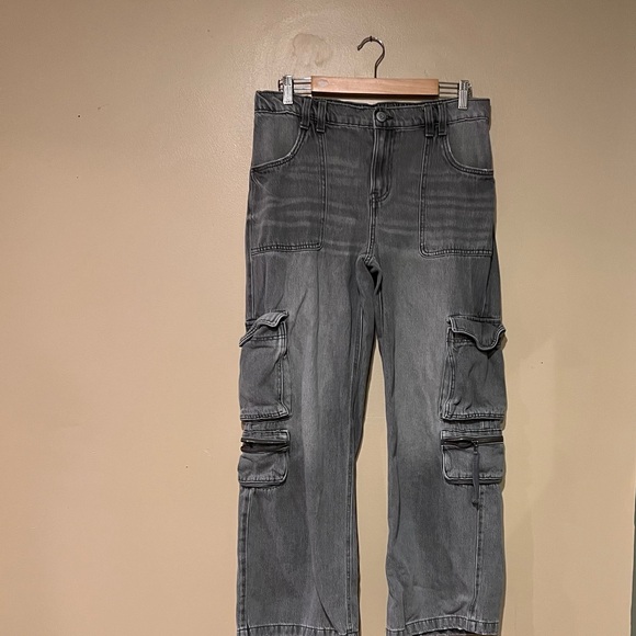 NOT FOR SALE - Picture 3 of 8